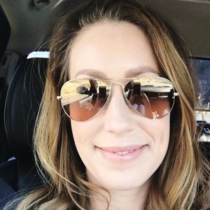 Meet your Posher, Tara